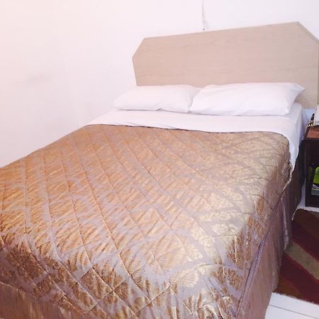 Gold Plaza Guest House Dubai Exteriör bild