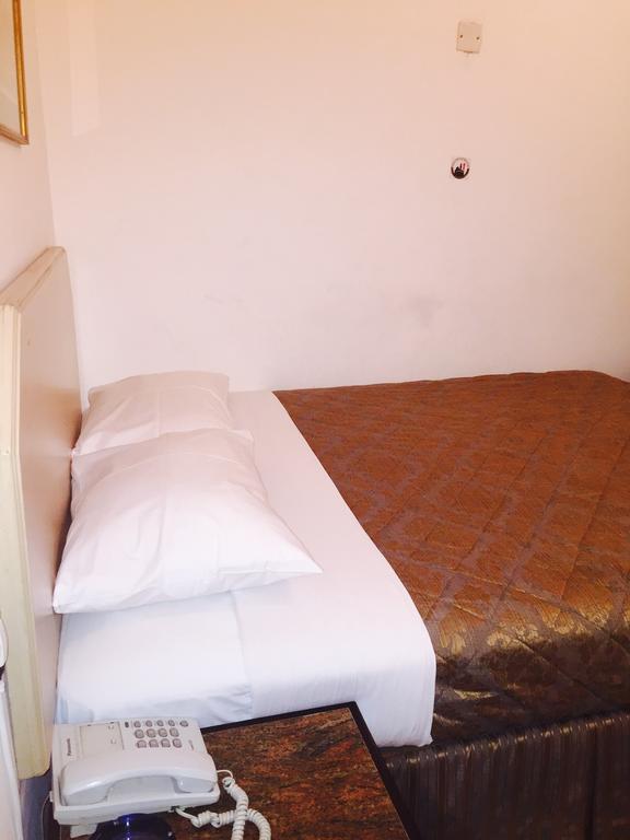 Gold Plaza Guest House Dubai Rum bild